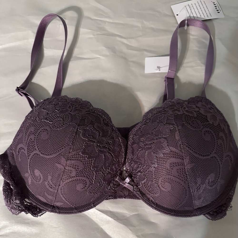 Push up Bra by Deyllo